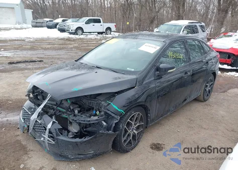 2017 Ford Focus Sel z USA, uszkodzony, nr VIN 1FADP3H24HL307241